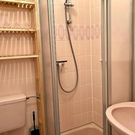 Apartment Anton-gunther-str 16